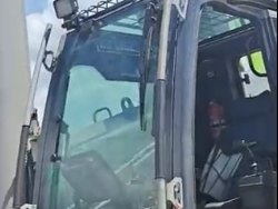 吊车